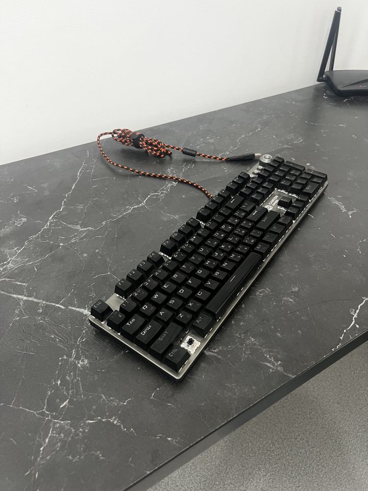 Игровой ноутбук ASUS ROG Strix G17