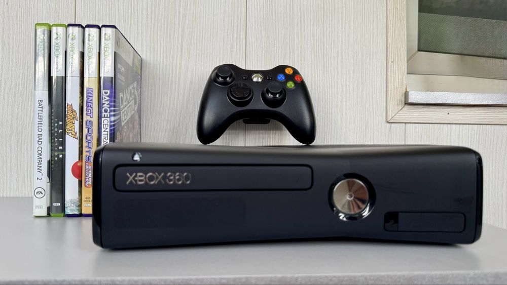 xbox 360 slim black