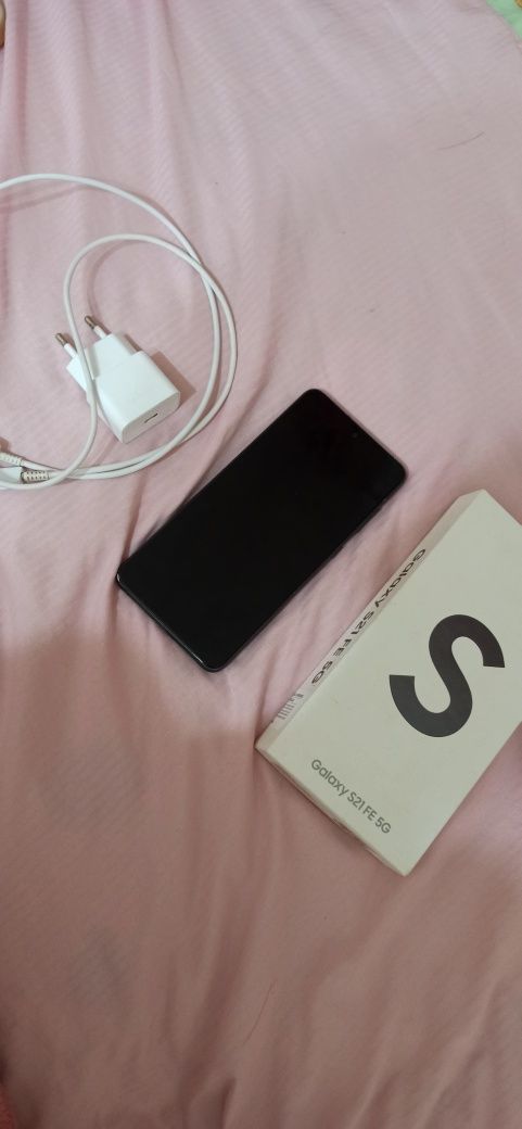продам Samsung s21 FE