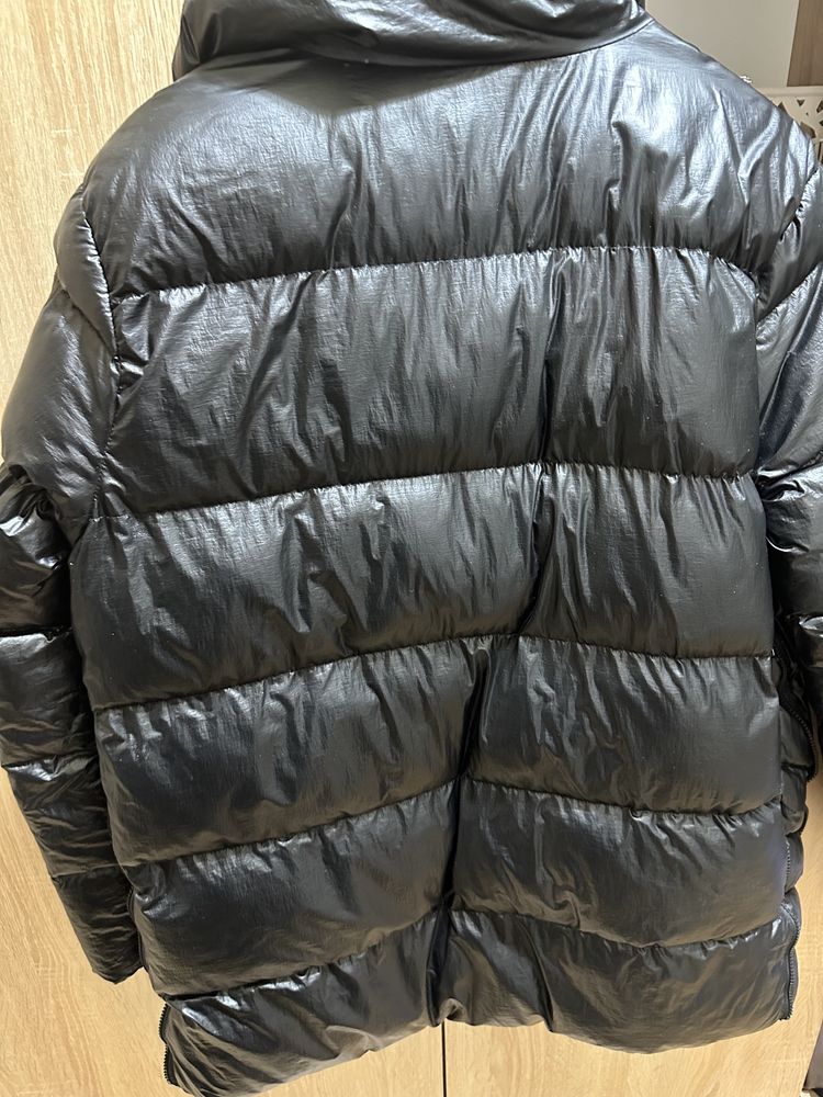 Продам куртку демисезонная