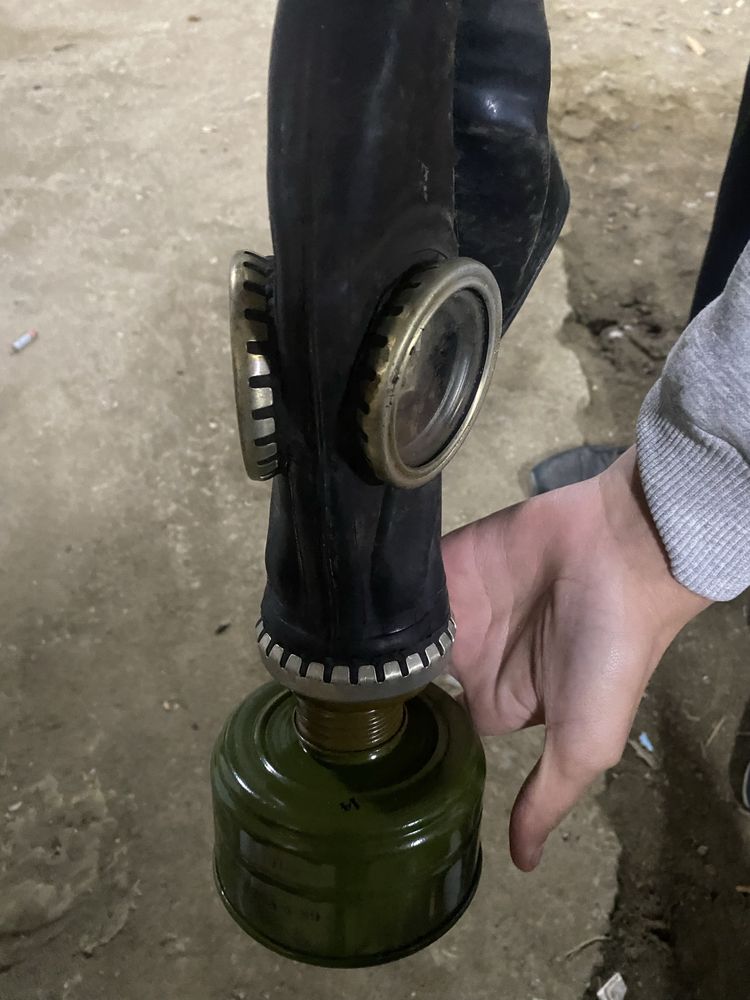 противогаз гп-5.
