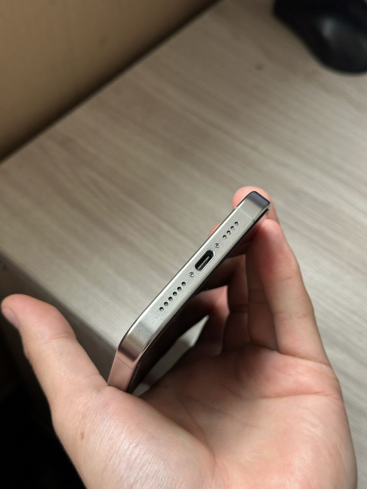 Iphone 15 pro max 256 Gb 90%