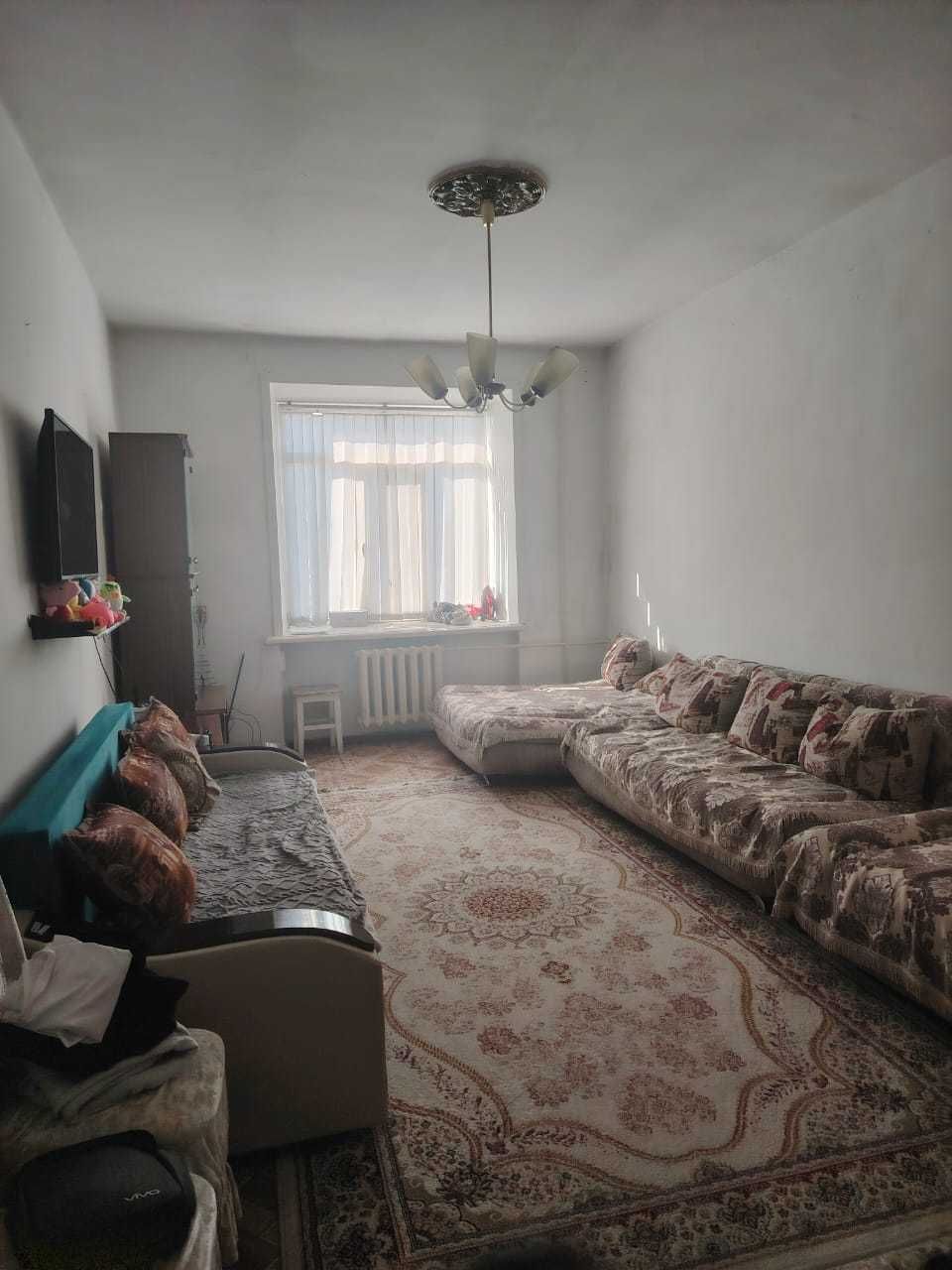 Продам 2-х квартиру кирпич,5/5эт, балкон ул.Потанина д.17