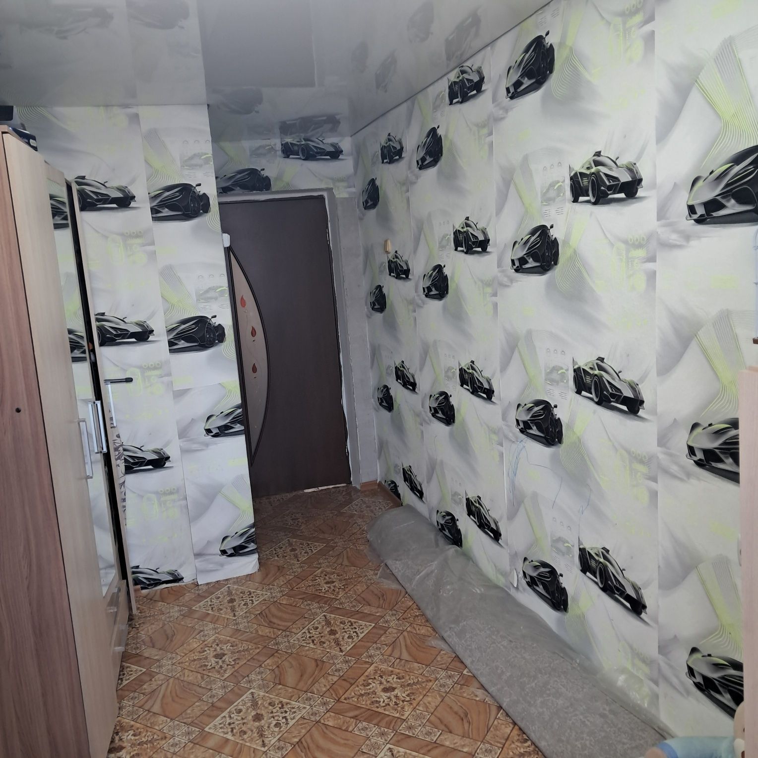 Срочно продам двухкомнатную квартиру