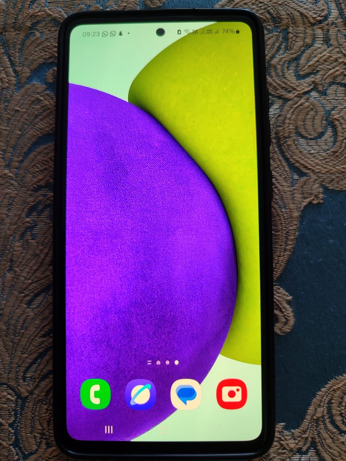 Продаю моб.телефон Samsung A52 128 ГБ в хорошем состоянии