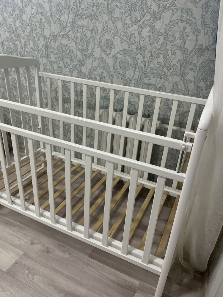 Продам детскую кровать