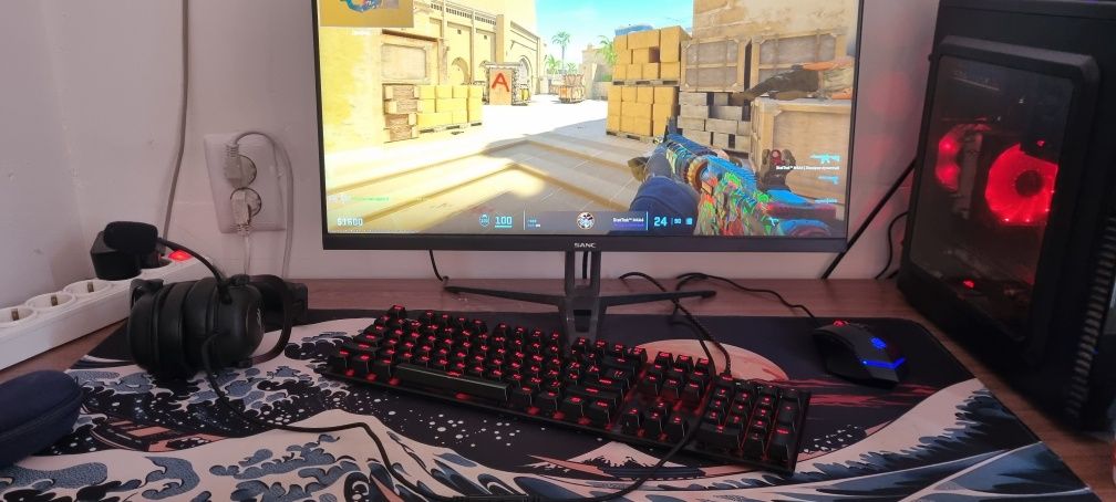 Механическая клавиатура hyperx в отличном состоянии СРОЧНО