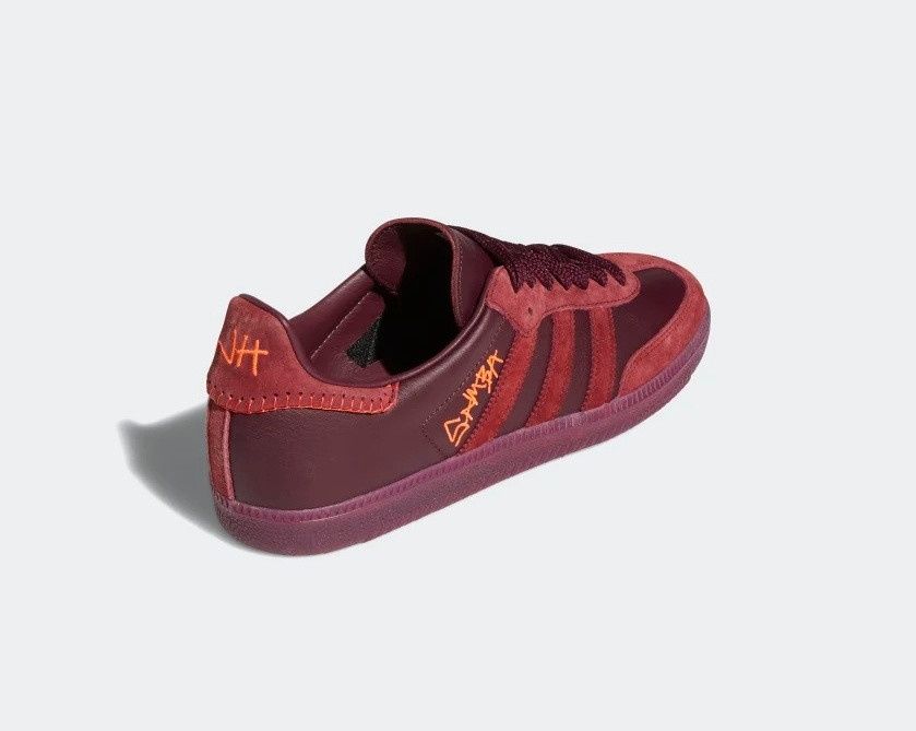 Кроссовки Adidas
