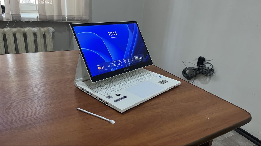 Ноутбук Acer Concept D
