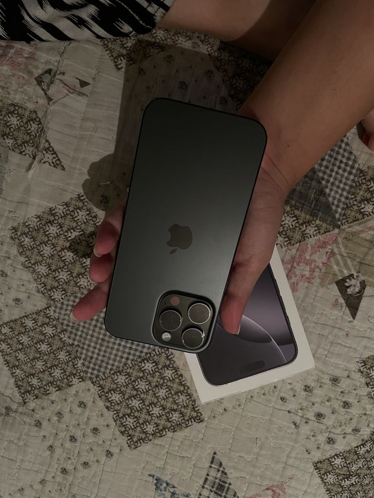 Iphone 16 pro max
