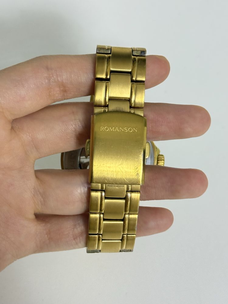 ПРОДАМ часы Romanson skeleton в нерабочем состоянии