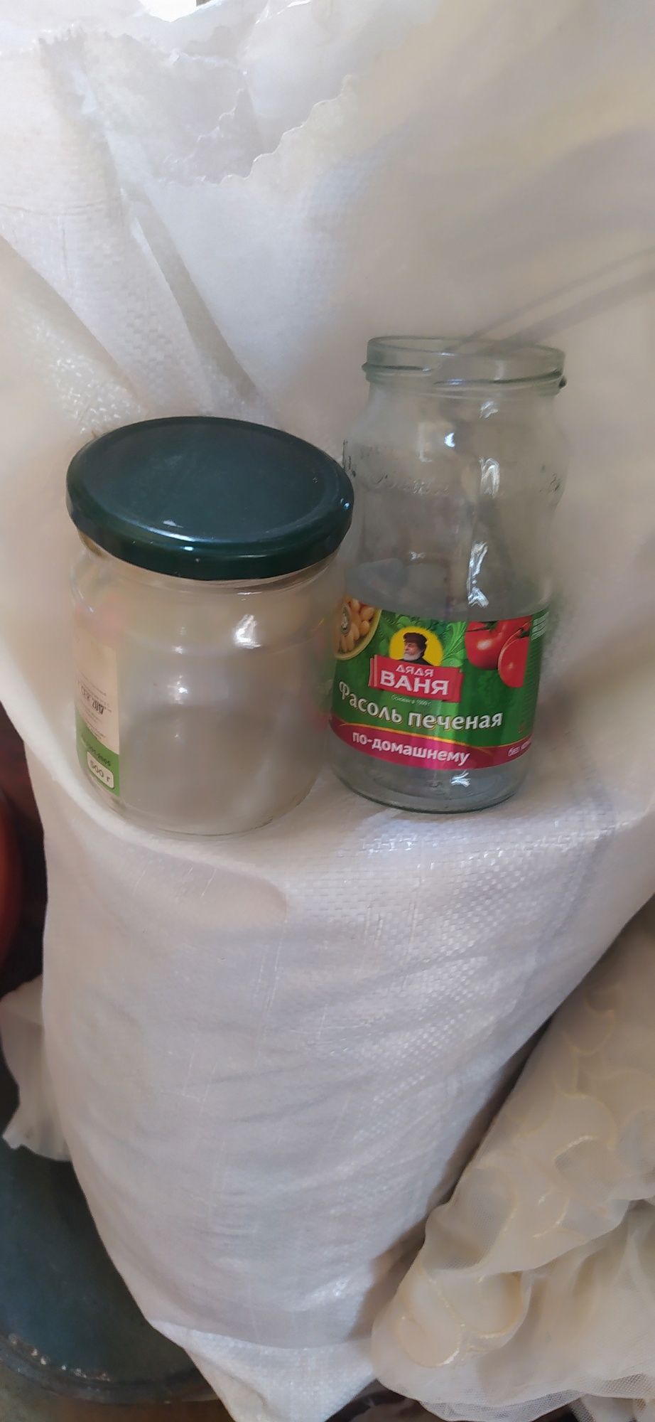 Срочно продам банки разные