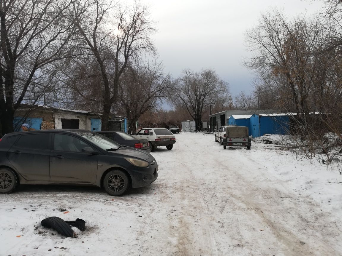Продам гараж майкудук 1 квартал.