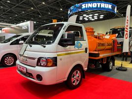 JAC N35 Авто топливозаправщик 1,5 куб. м