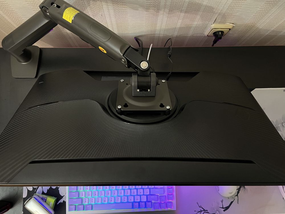 Игровой монитор Samsung Odyssey G5