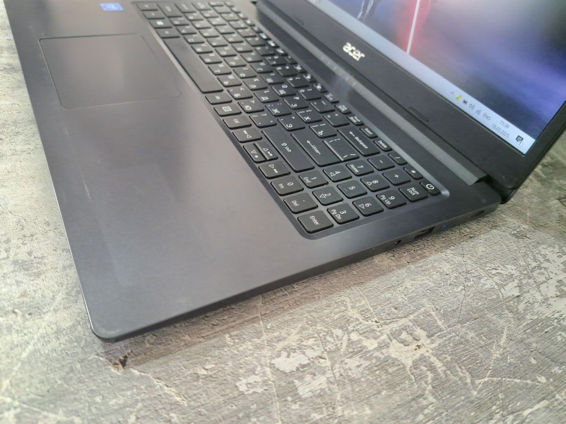 Продам ультрабук ACER Aspire 3 A315-34 (идеал)