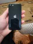 Iphone se   black