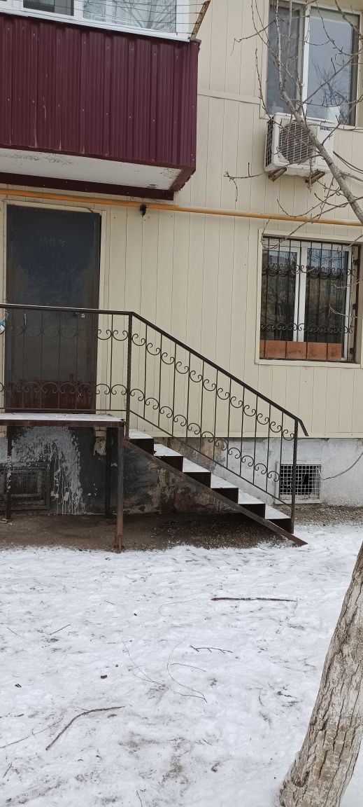 Продам 1 к ка,  48,8 м2 1/5 этаж