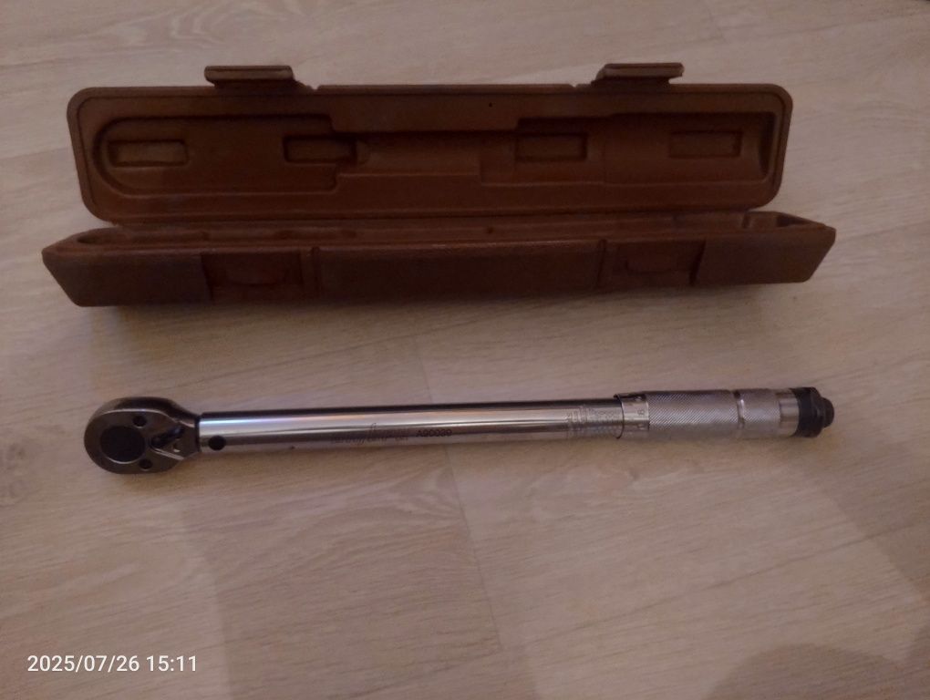 Продаю динамометрический ключ