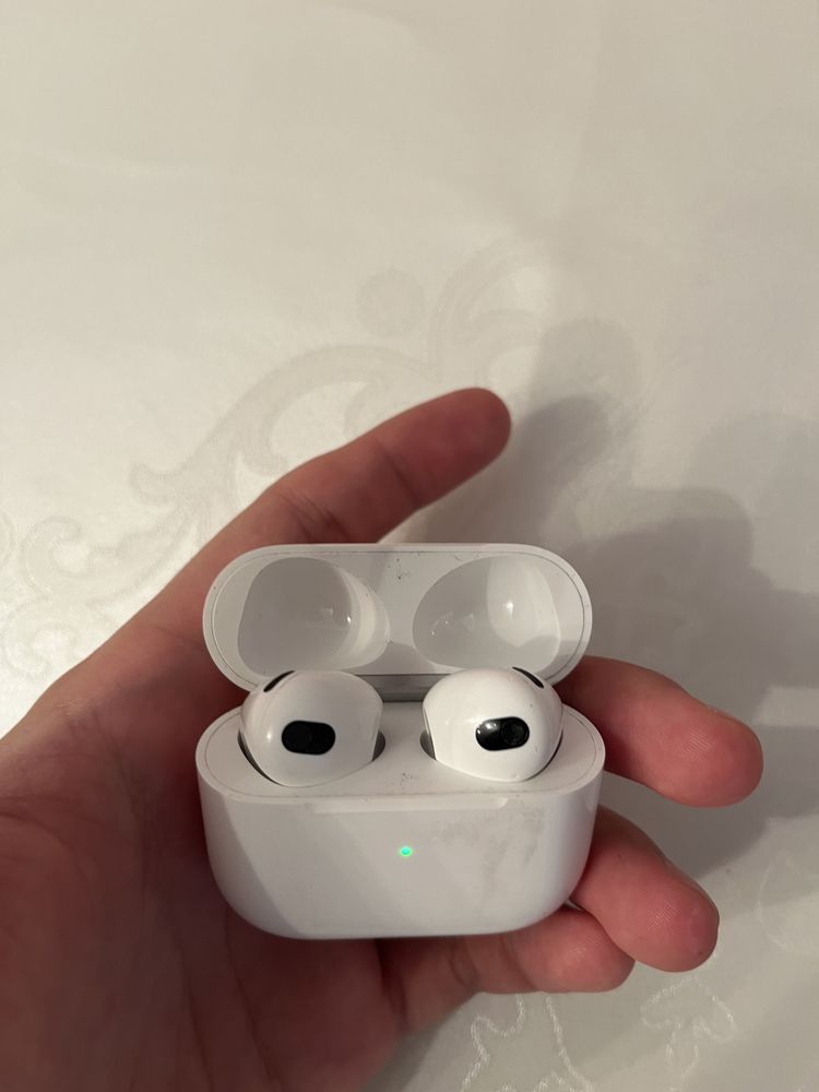 apple airpods 3 (оригинал)