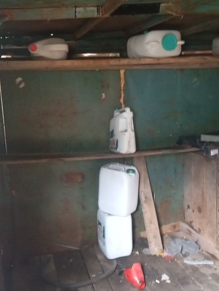 Продам бутку газона