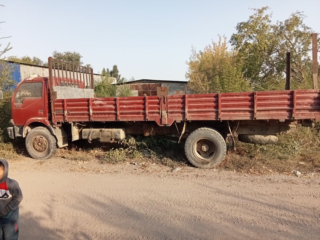 Донфенг бортовой