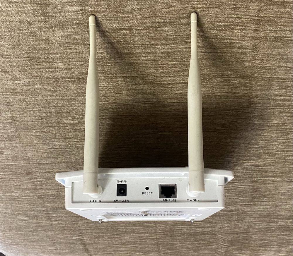 Роутер D-Link в отличном состоянии