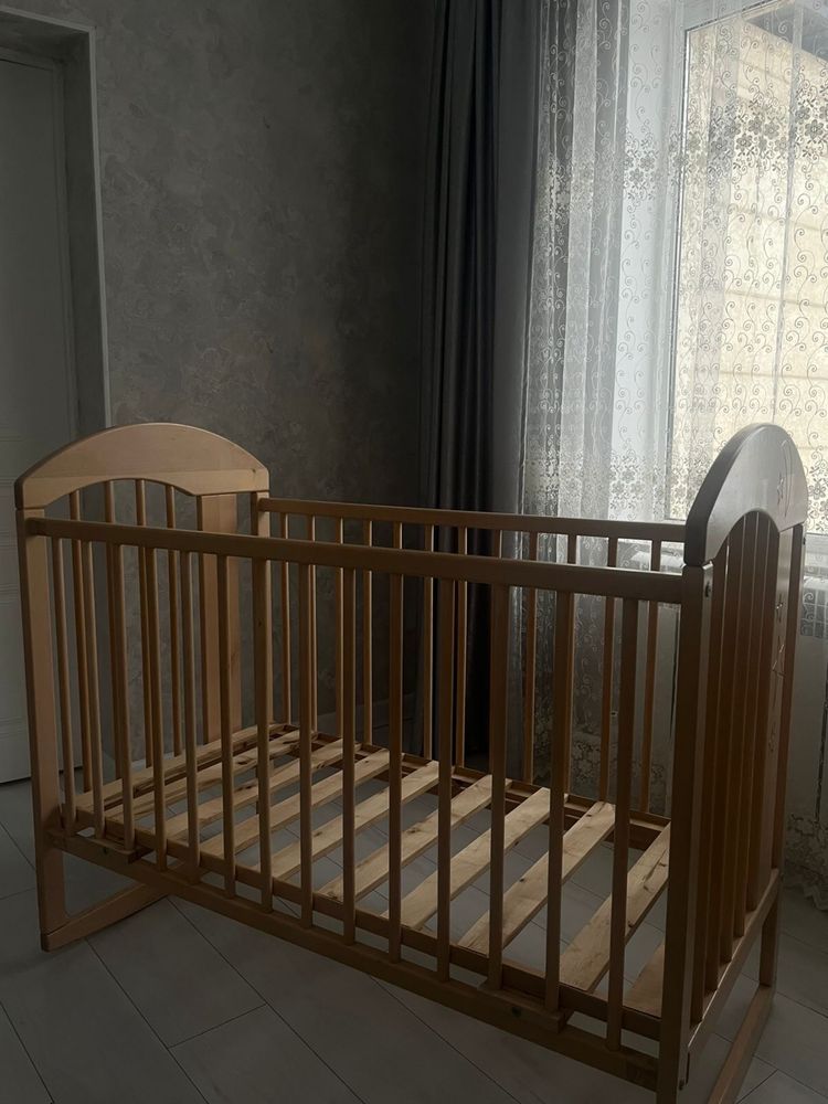 Продам детскую кровать