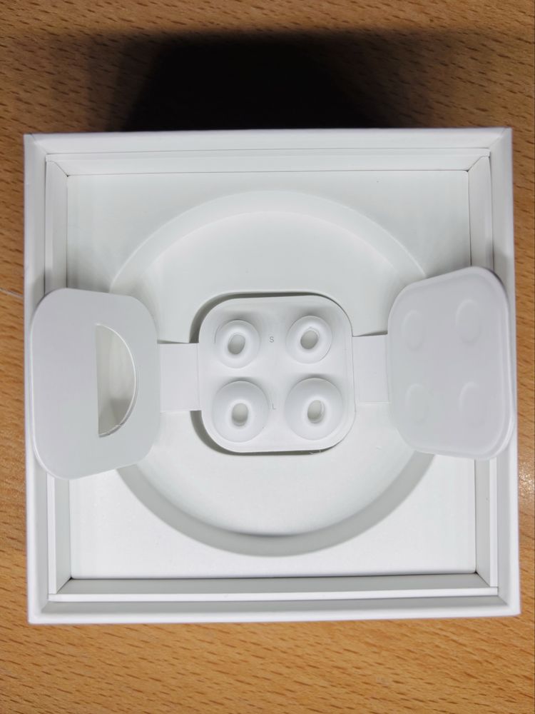 Air pods pro 1 (оригинал) коробка