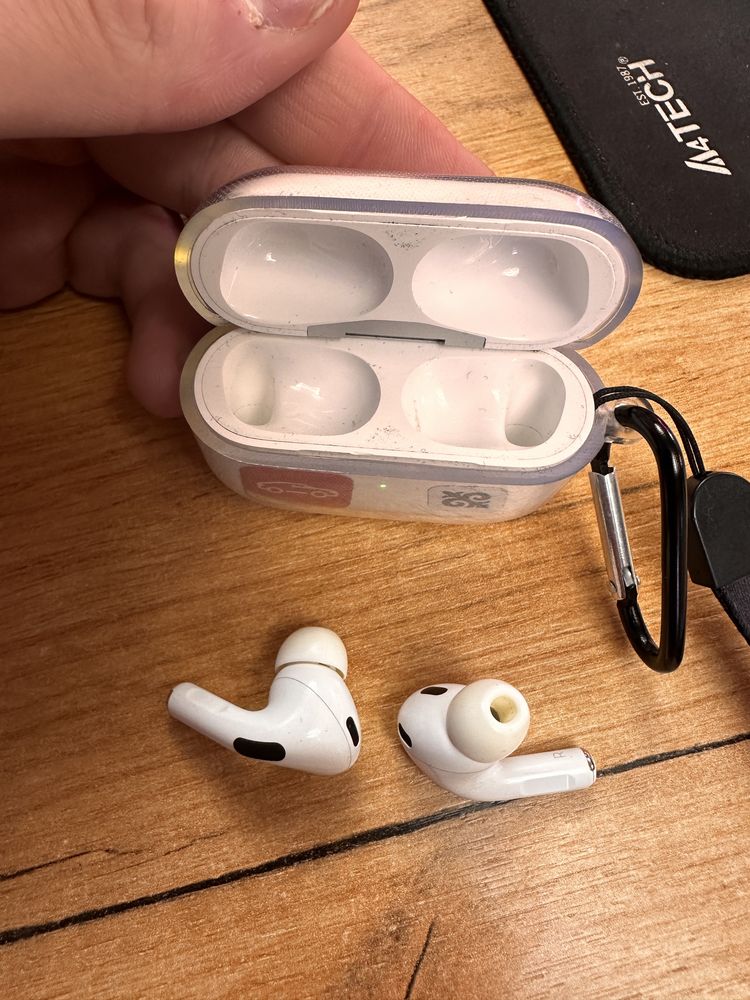 AirPods Pro 2 наушники Apple