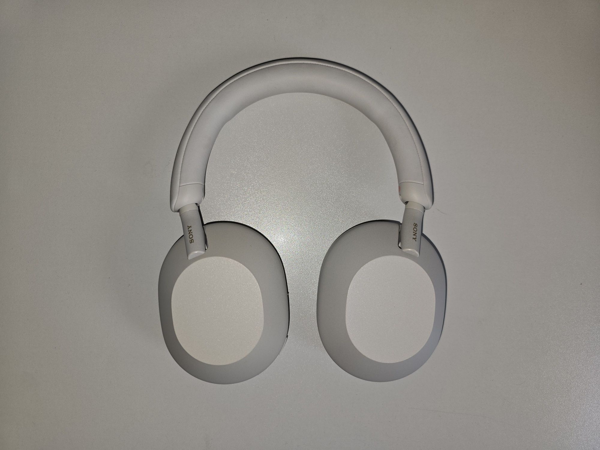 Наушники Sony WH1000-XM5