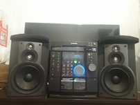 Продам музыкальный центр Samsung MAX-N66G