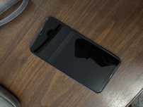 Samsung A10 с зарядкой и чехлом в идеальном состоянии