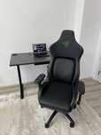 Продам игровое кресло Razer
