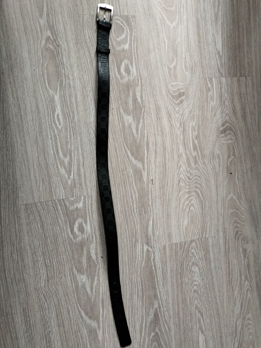 Продам Louis Vuitton оригинал