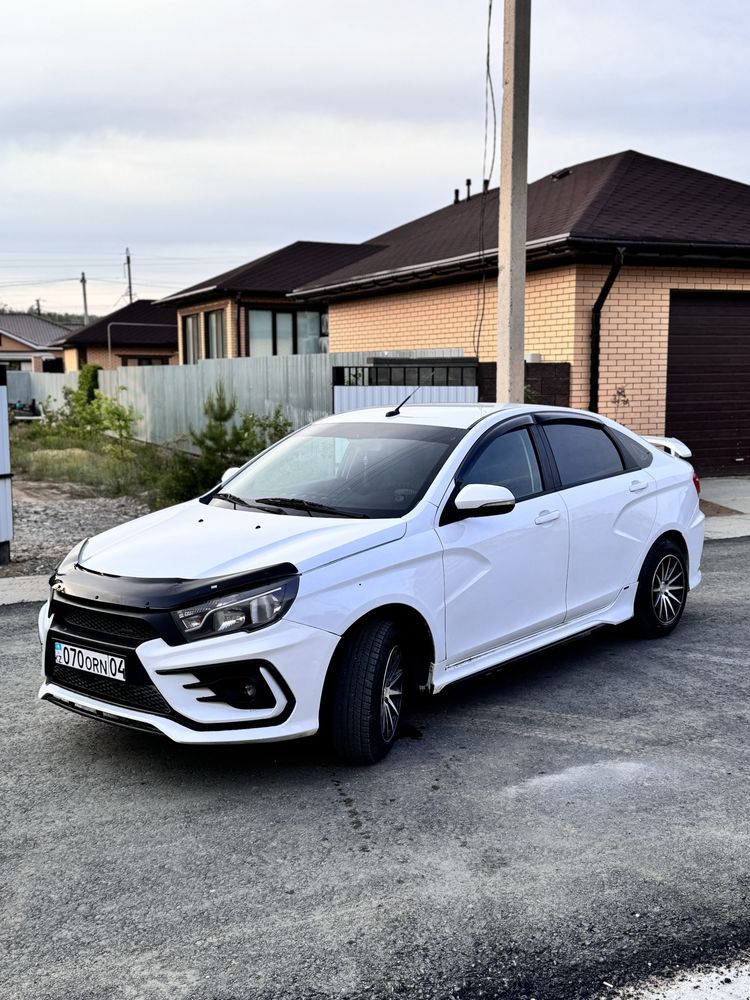 Lada Vesta срочно