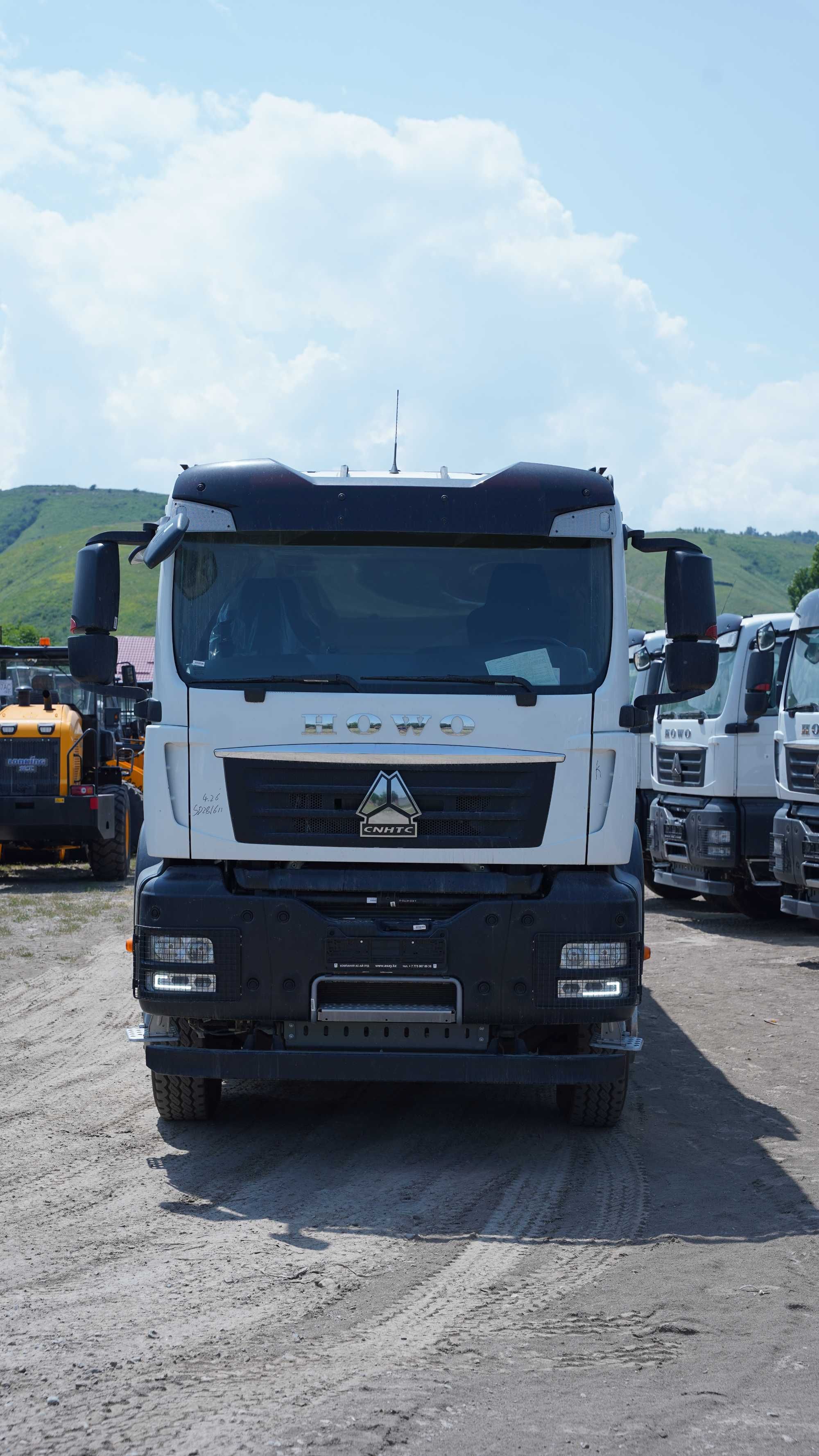 Дорожный самосвал Howo ZZ3327N3847E 2025 г.