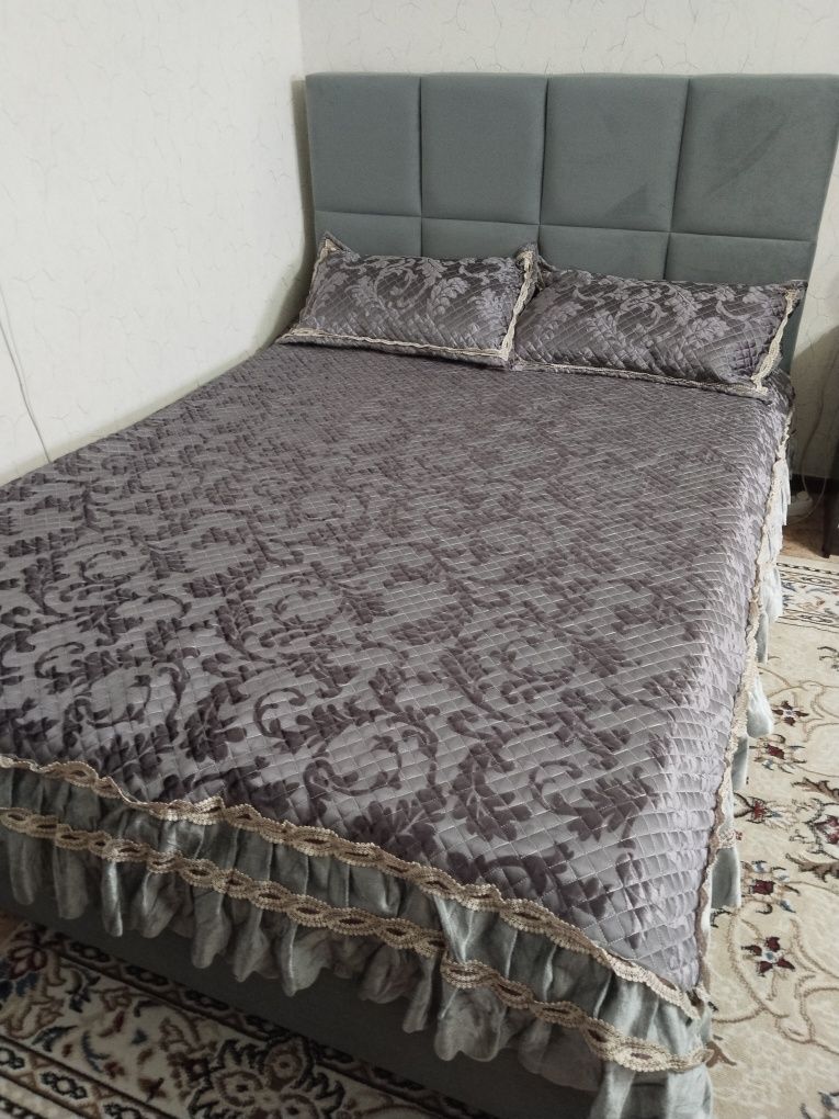 Продам кровать двухспальная