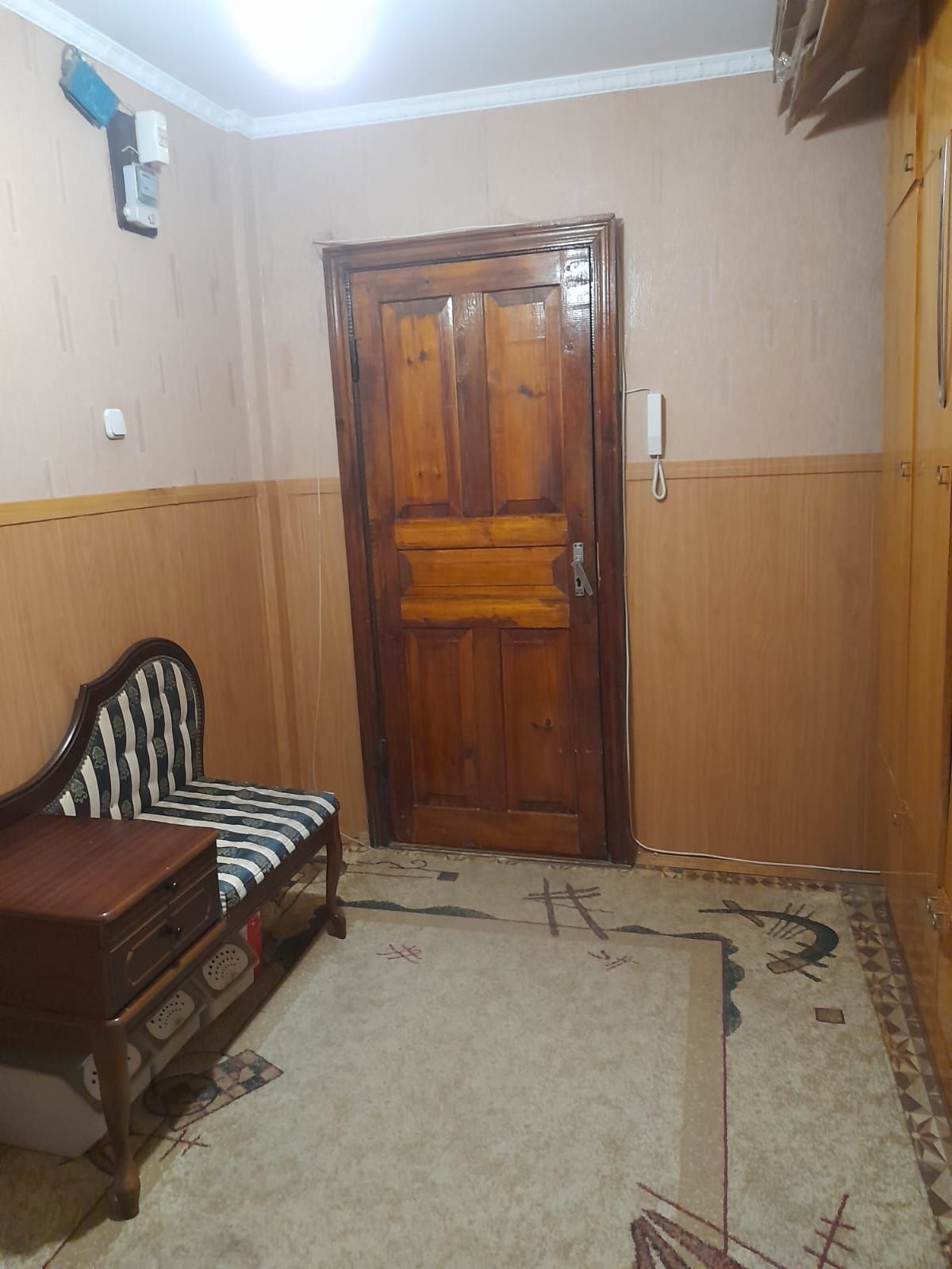 Продам трехкомнатную квартиру