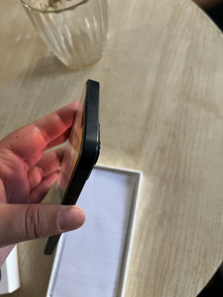 Продам Iphone 13/128gb