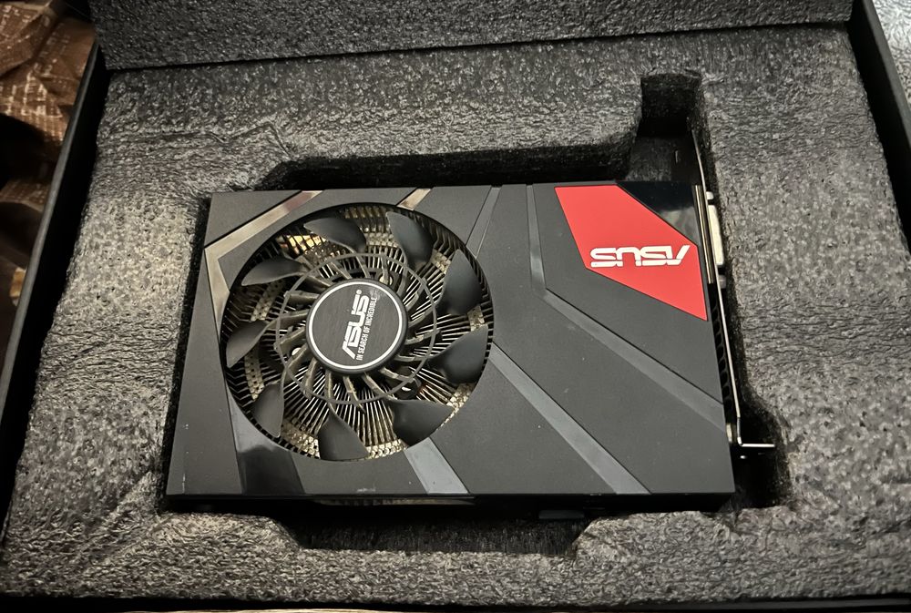 Видеокарта ASUS GEFORCE GTX 970 DirectCU Mini 4GB