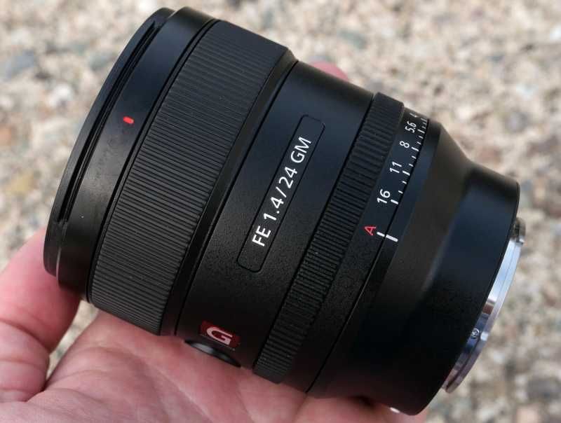 Объектив Sony FE 24mm f/1.4 GM (SEL24F14GM) ТОРГ