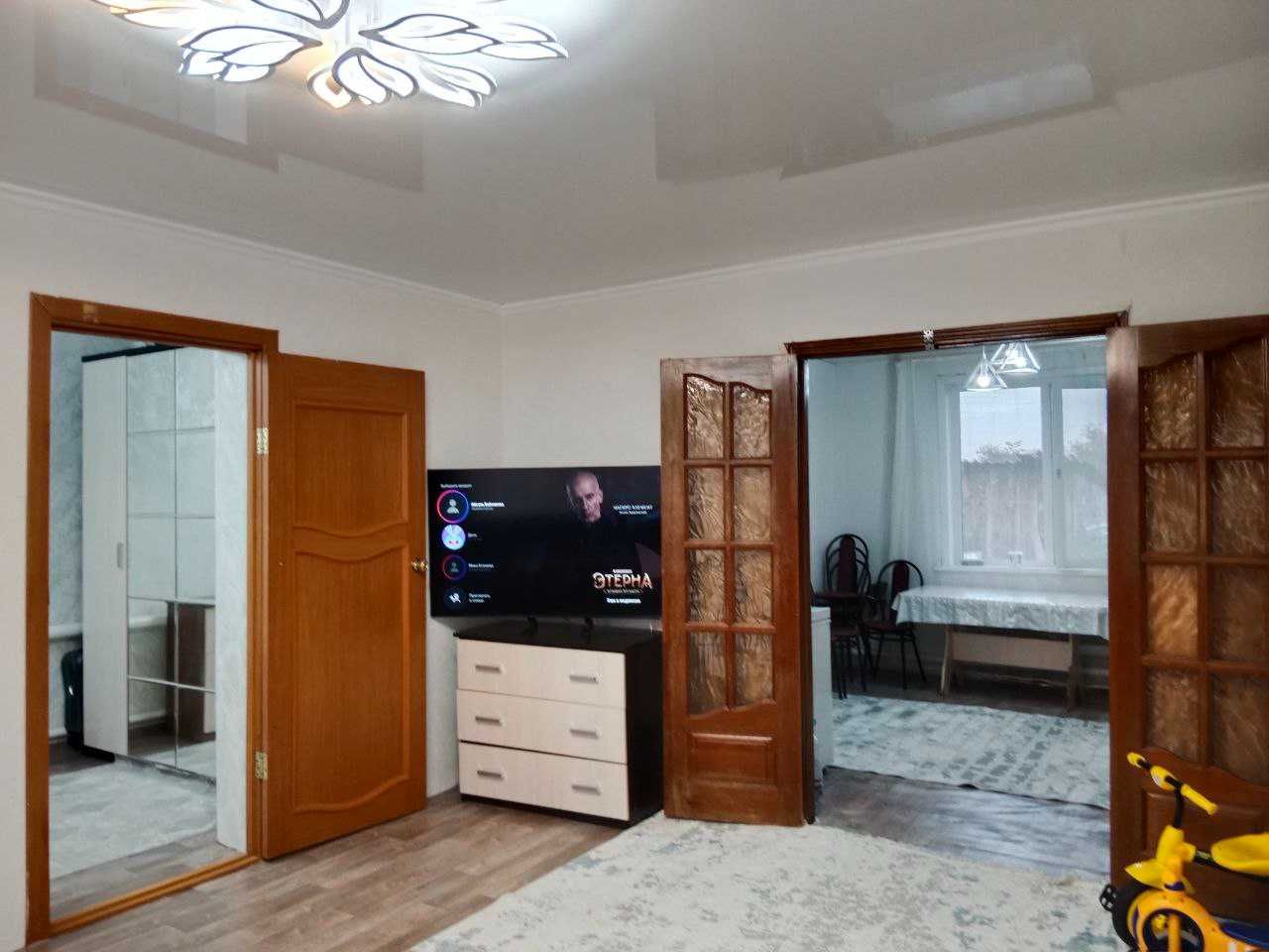 продам дом Костанай2, с большим участком