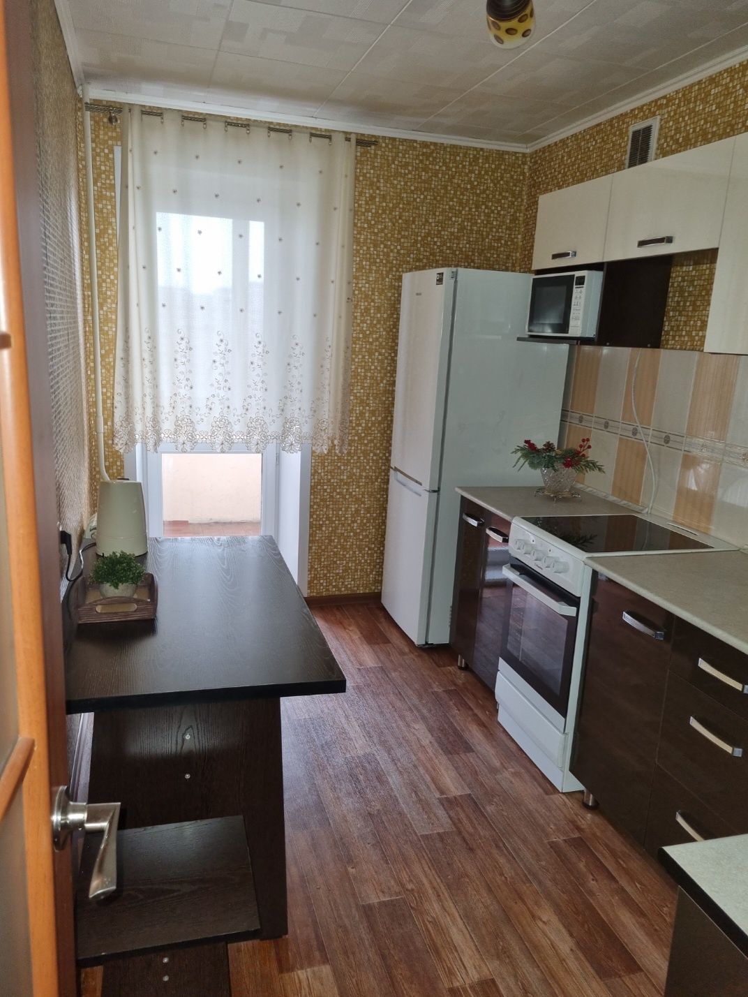 1ком.ЕвроЛюкс в СамомЦентре-Вид на Централ.площадь(Почасово