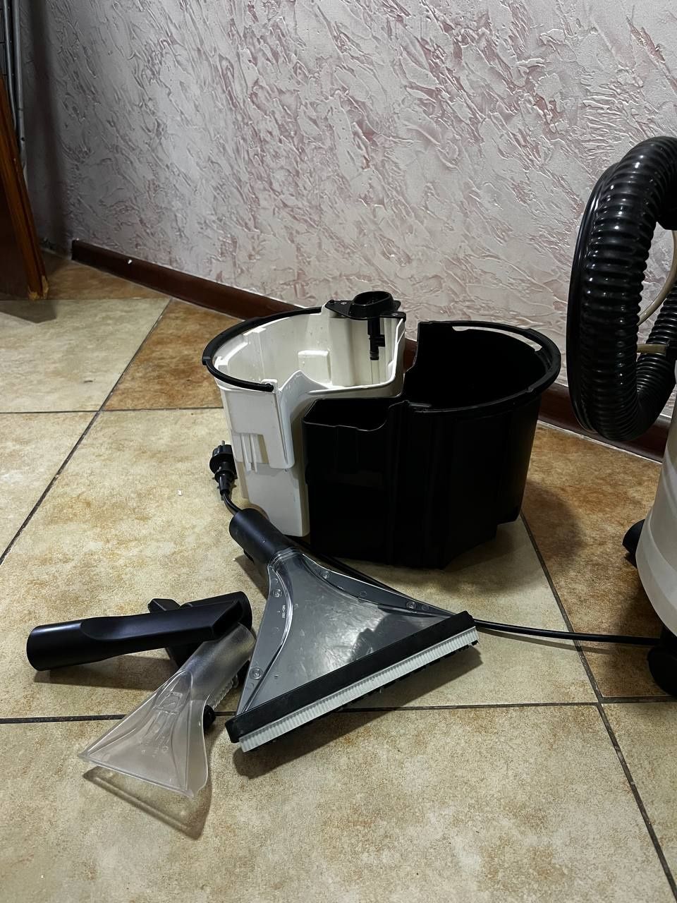 Продам пылесос Karcher