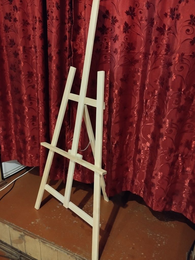 Продам новый мольберт