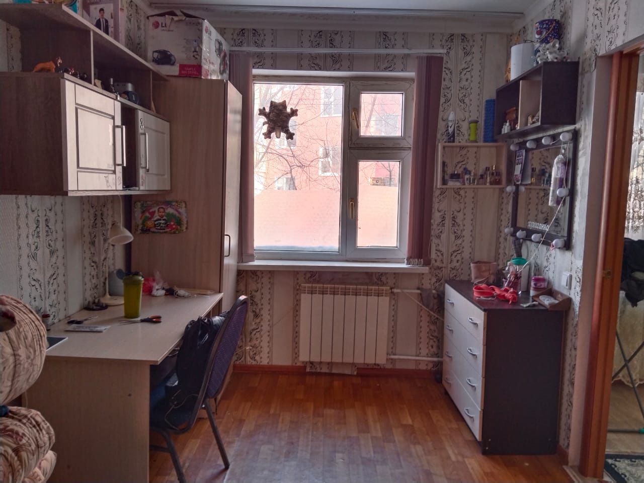 Продам 2 к.кв на 2/4 этаже. Район Спутник.