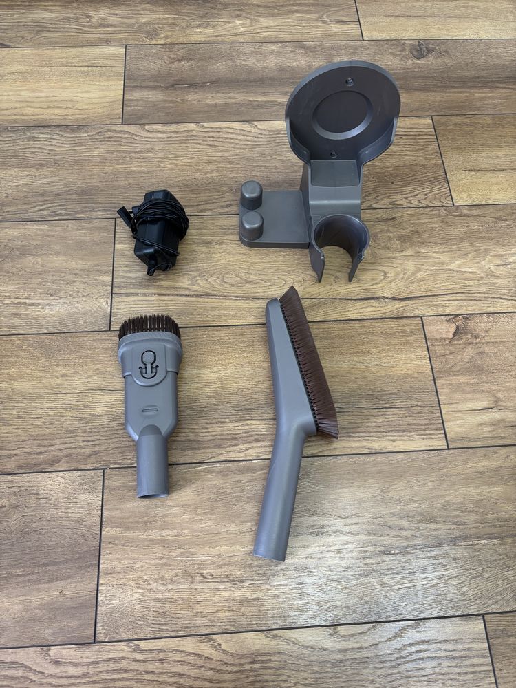 Беспроводной пылесос Delonghi