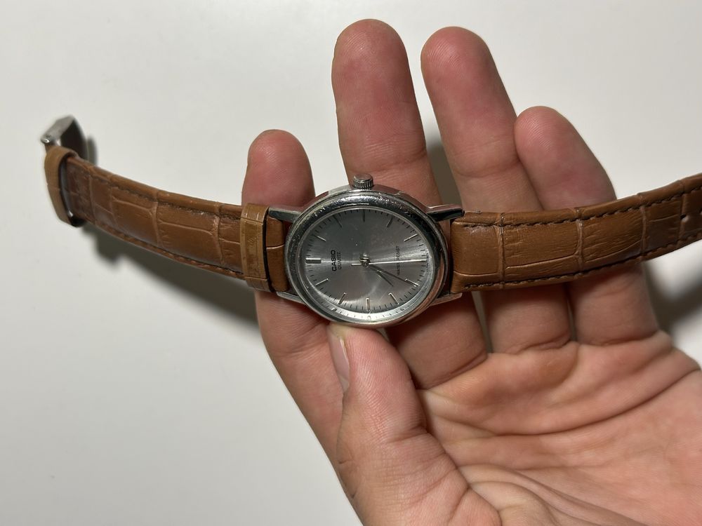 наручные часы Casio