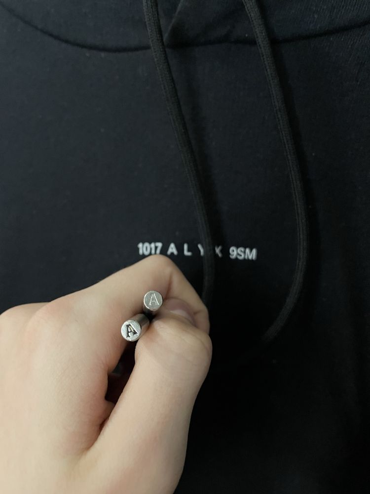 1017 ALYX 9SM, худи. Оригинал